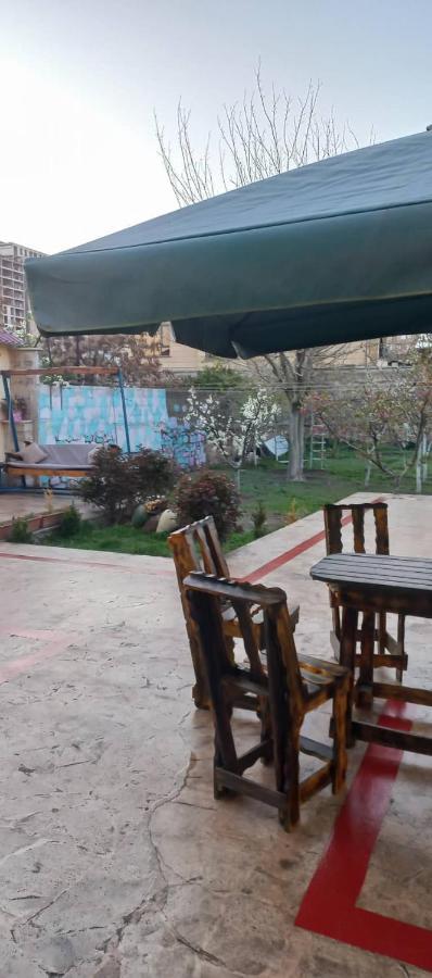 Hotel Bonjour House Erivan Exterior foto